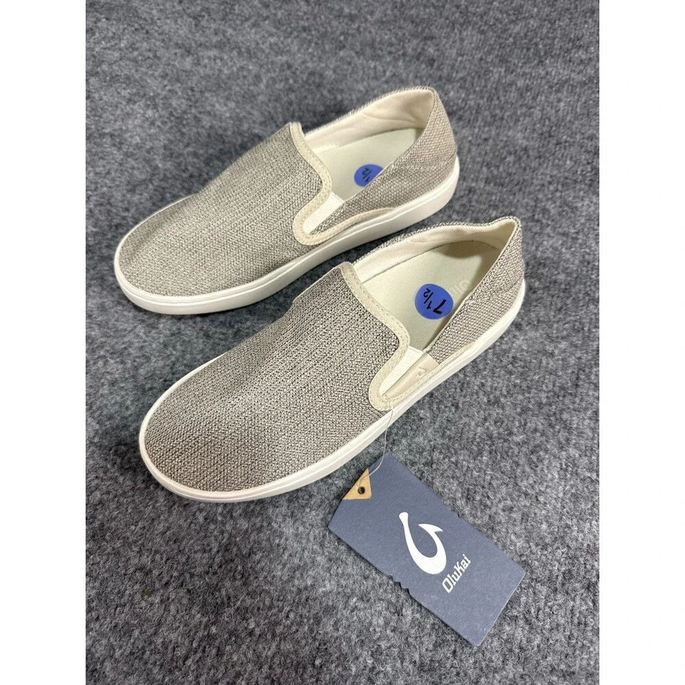 OluKai Pehuea Women’s Slip‑On Sneakers – Tapa Beige – Size 7.5 – NWT
